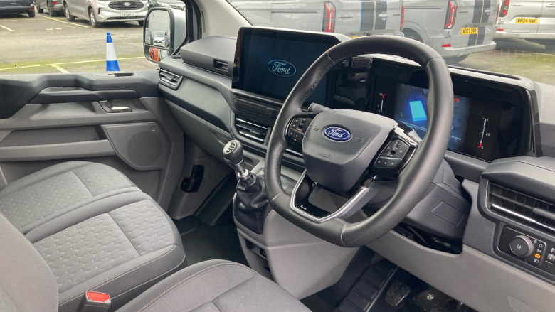 Ford Transit Custom 280 L1 Diesel Fwd 2.0 EcoBlue 136ps H1 Van Limited